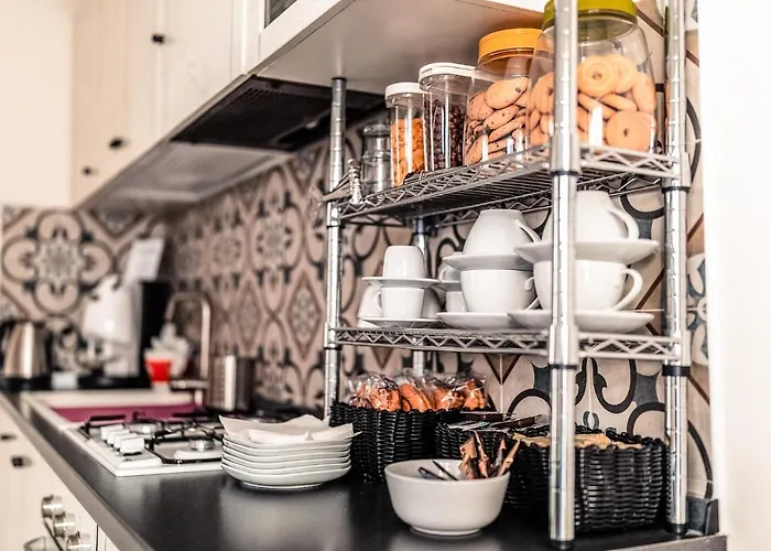 De Casa 3* San Cataldo (Sicily)